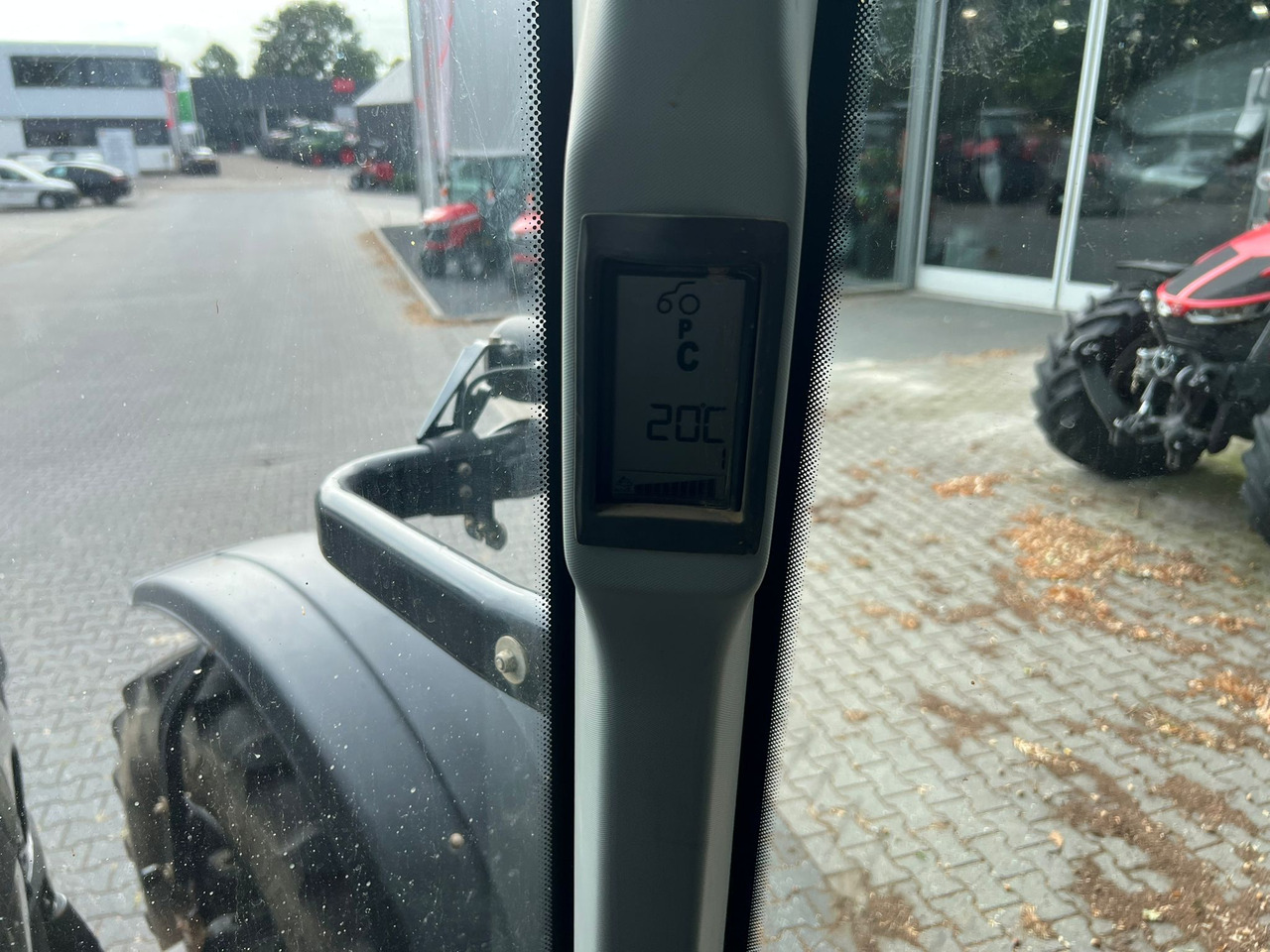 Tractor VALTRA T174 Versu