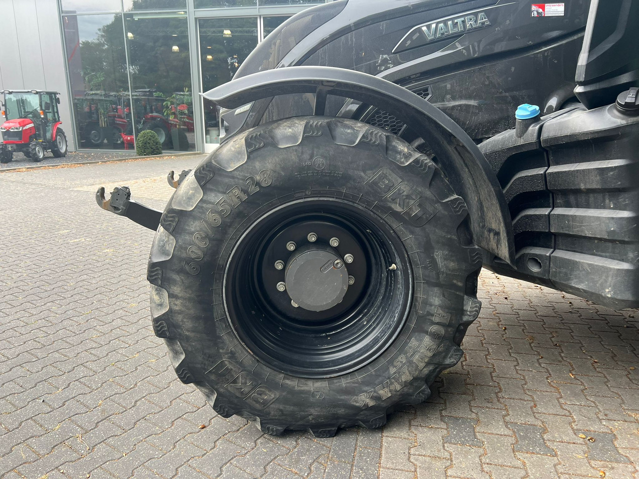 Tractor VALTRA T174 Versu