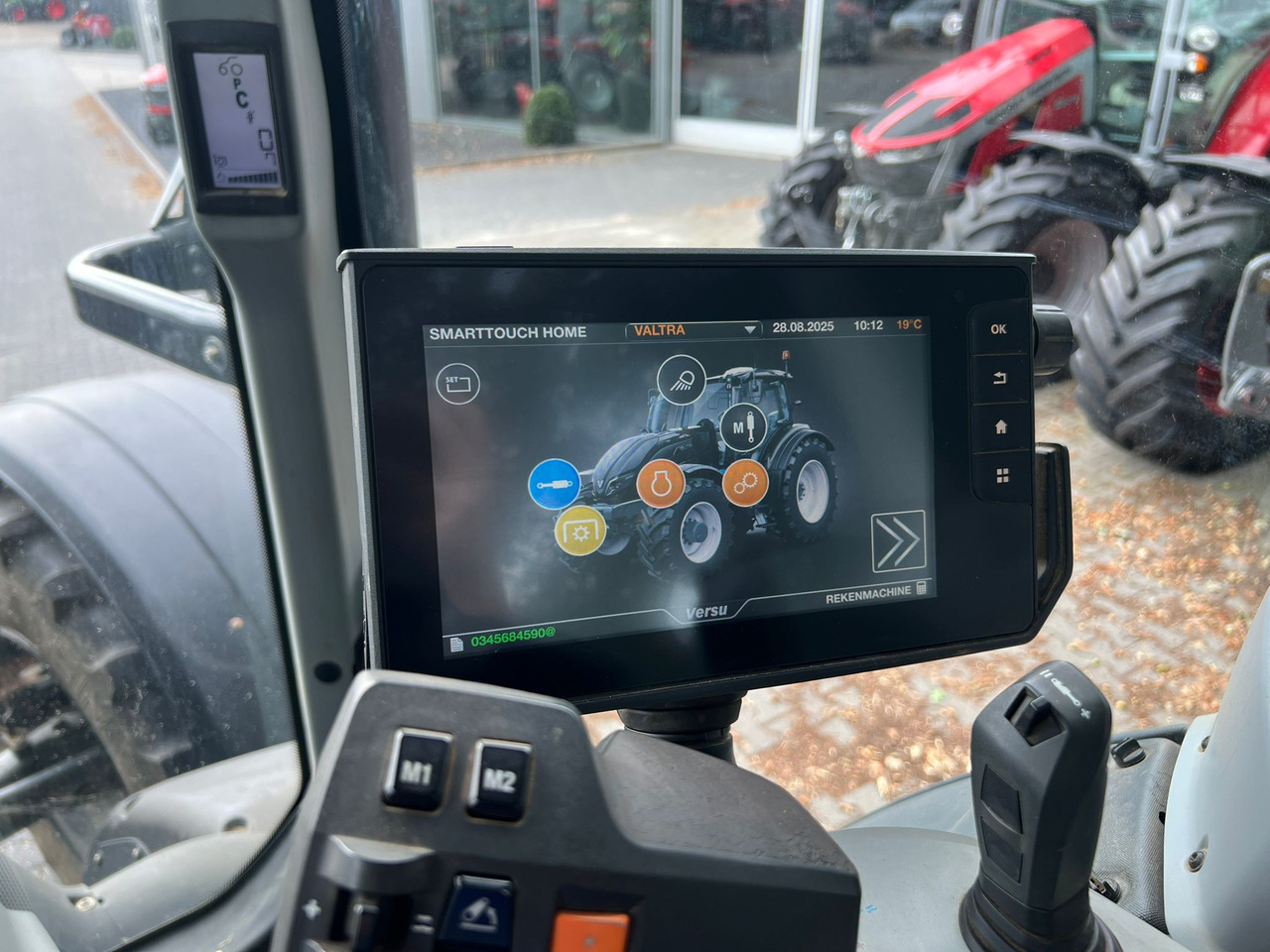 Tractor VALTRA T174 Versu