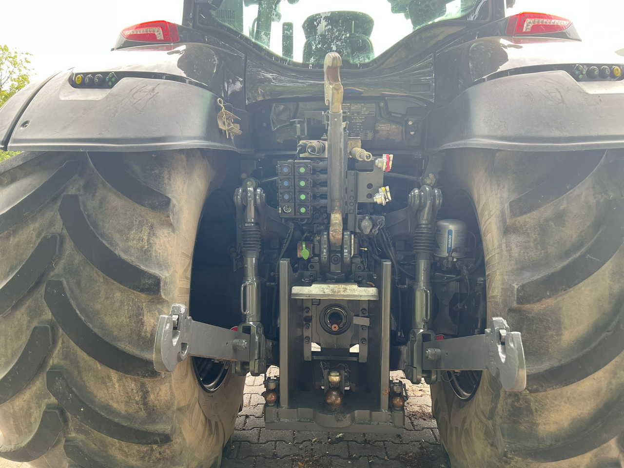 Tractor VALTRA T174 Versu