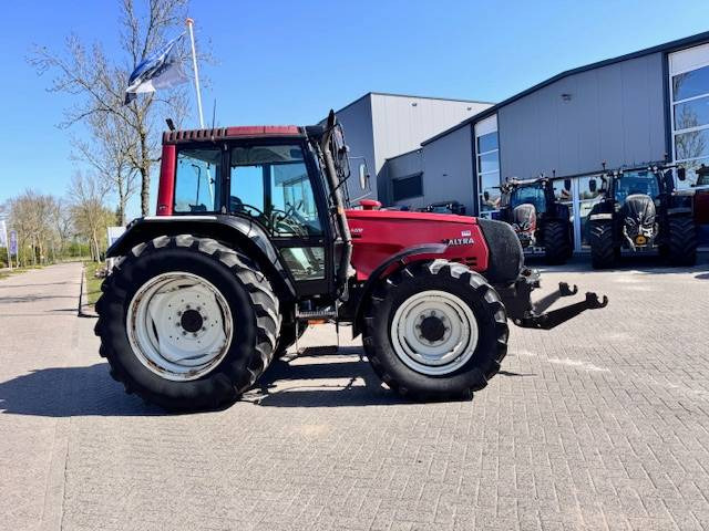 Tractor Valtra 6400, Luchtremmen, Fronthef, Frontaftakas
