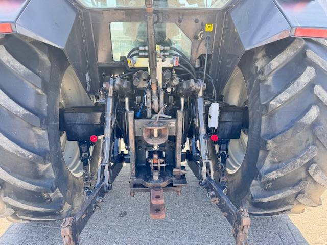 Tractor Valtra 6400, Luchtremmen, Fronthef, Frontaftakas