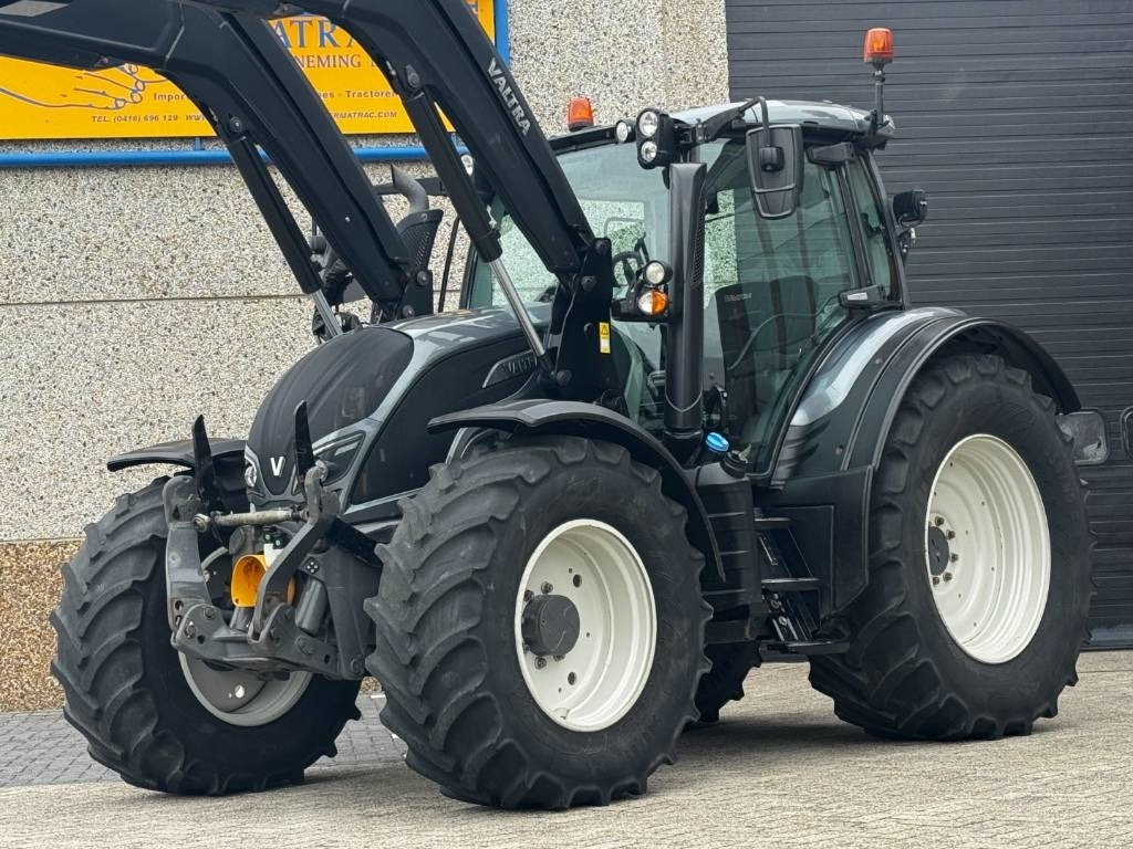 Tractor Valtra N174D, Frontlinkage + PTO, Frontloader, 3846 hours