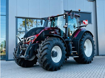 Tractor Valtra Q305 DEMO Super Compleet!