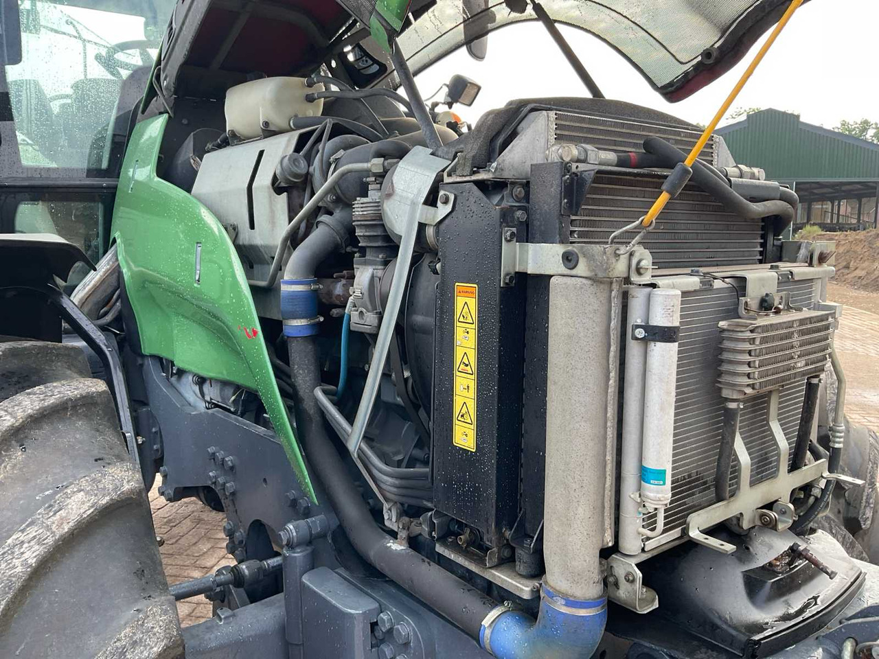 Tractor Valtra T163e