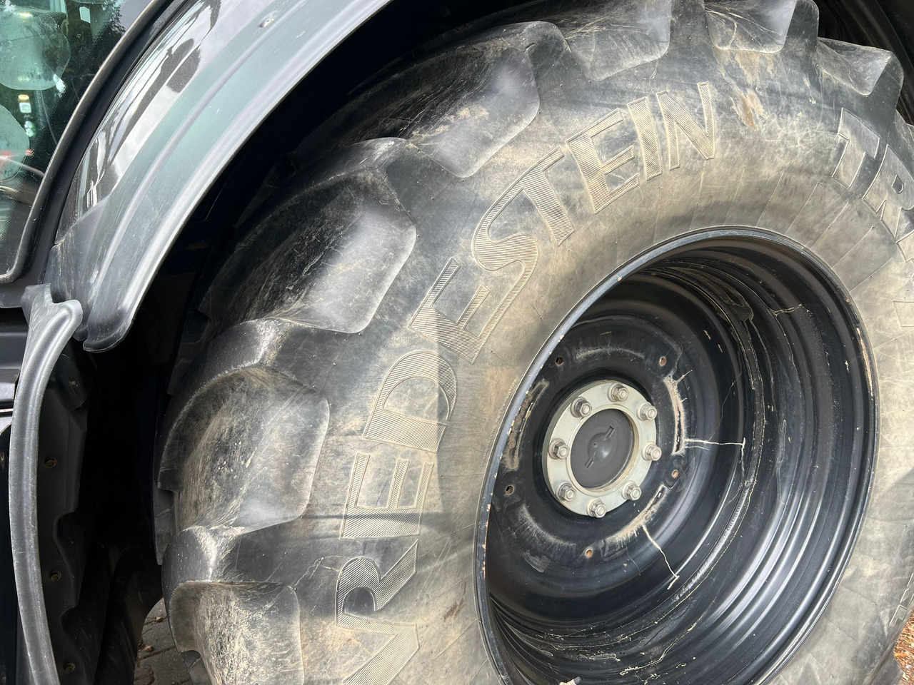 Tractor Valtra T174 Versu