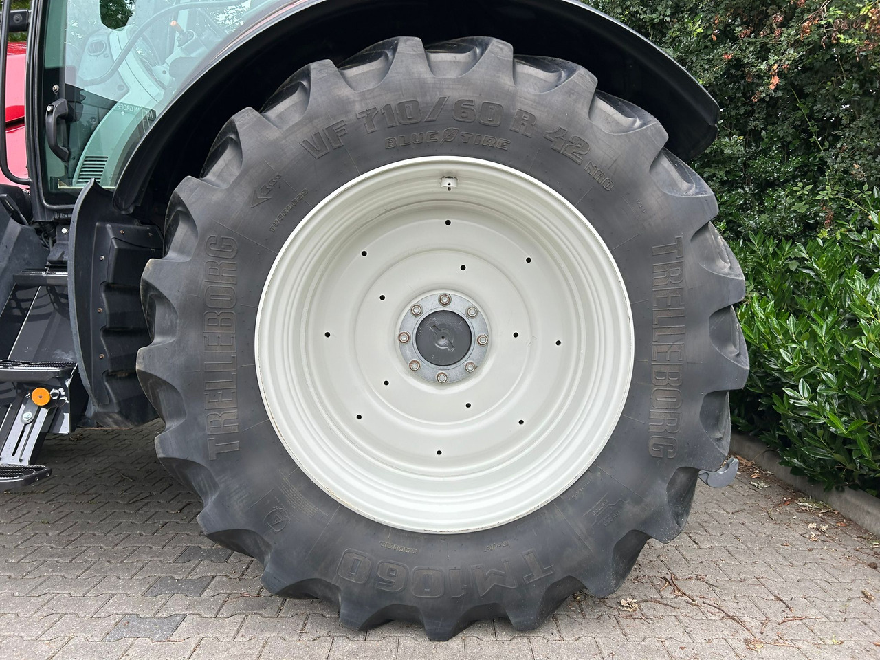 Tractor Valtra T214 Direct