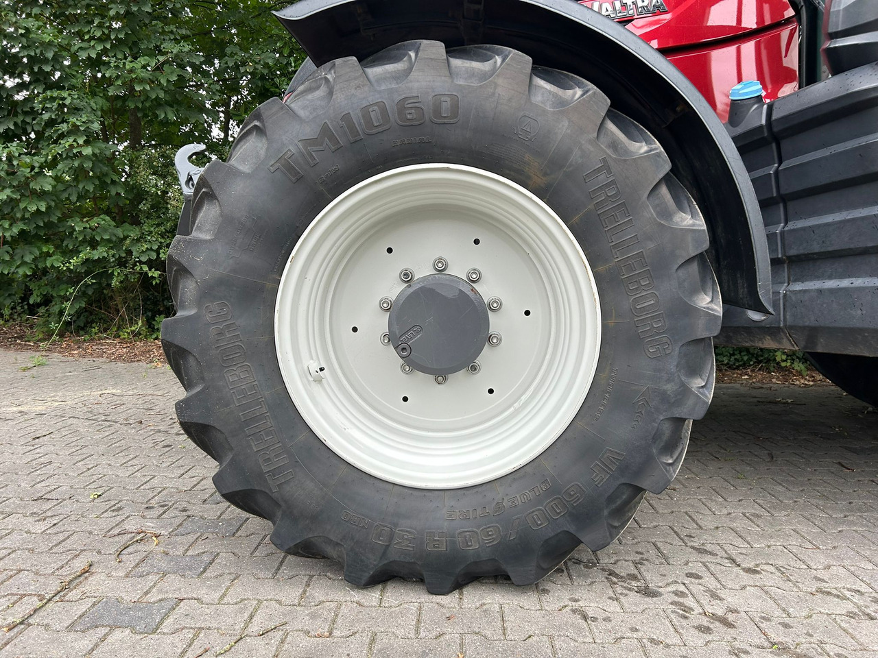 Tractor Valtra T214 Direct