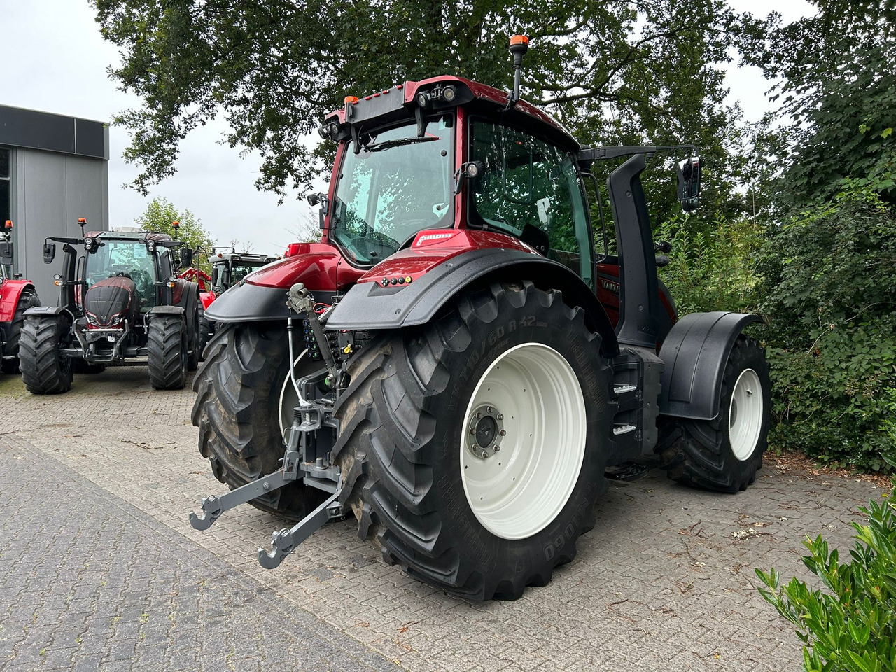 Tractor Valtra T214 Direct