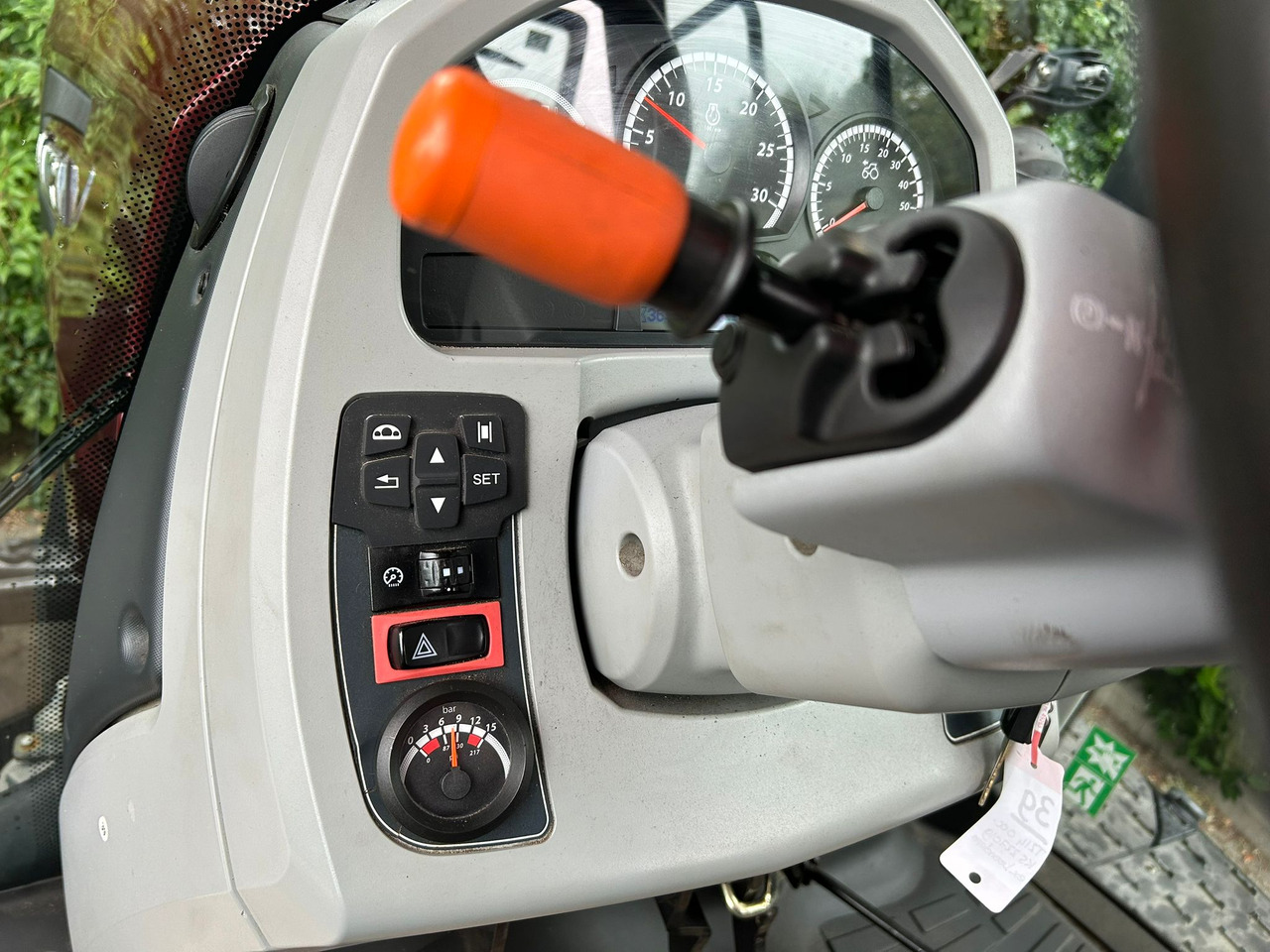 Tractor Valtra T214 Direct