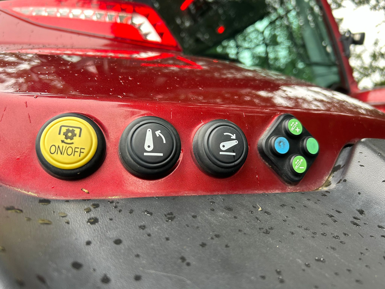 Tractor Valtra T214 Direct