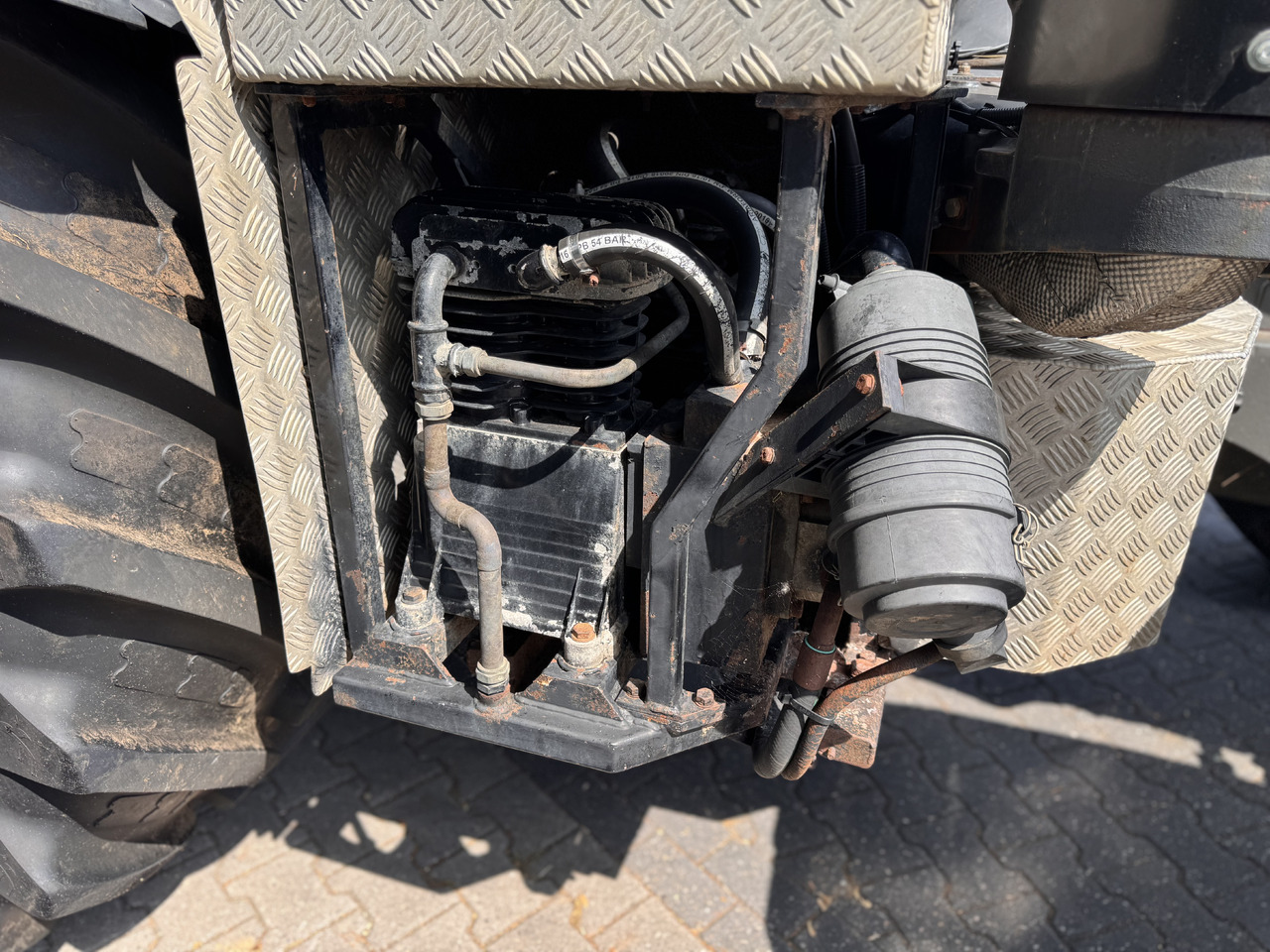 Tractor Valtra T214 Direct