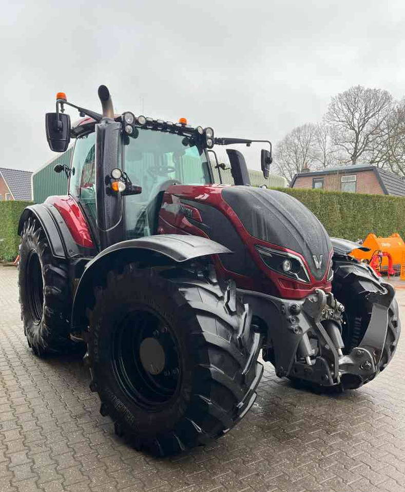 Tractor Valtra T234 Direct Tractoren