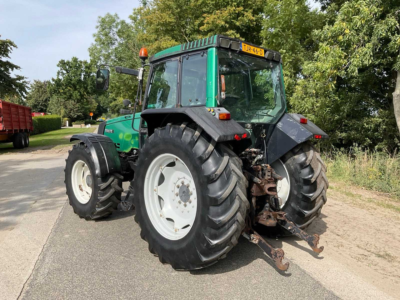 Tractor Valtra-Valmet 8150 Hi-tech