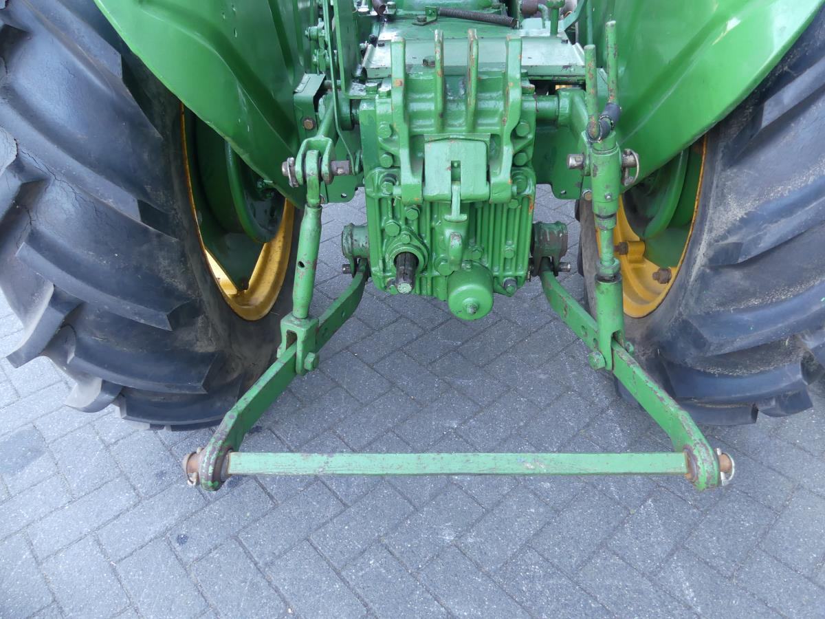 Tractor Vierzon 201