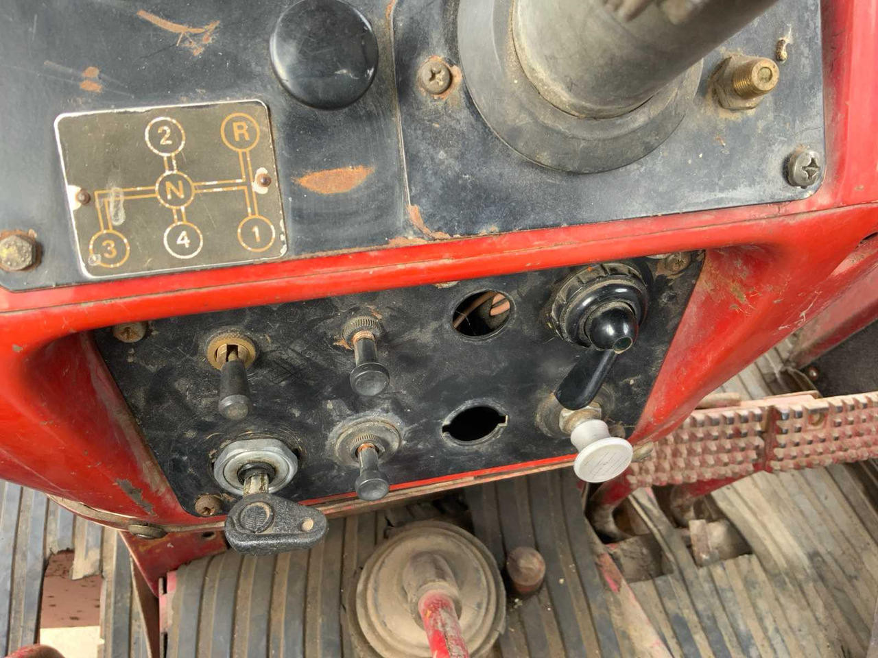 Tractor Volvo BM T-814 A