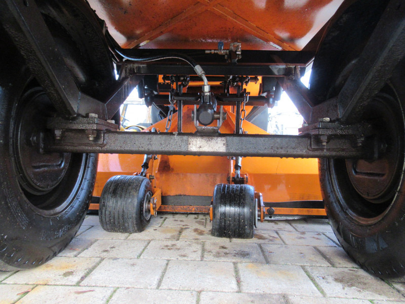 Tuinfrees Votex VT420 Veeg-zuigmachine Zuigwagen Saugwagen