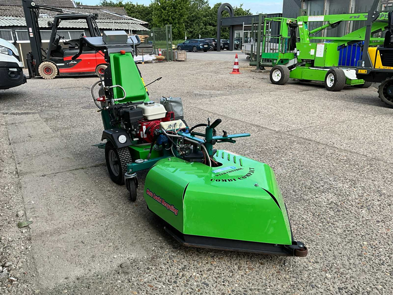 Tuinmachine 2016 Kersten / Weed Control Tractton Compact / Air Combi Compact