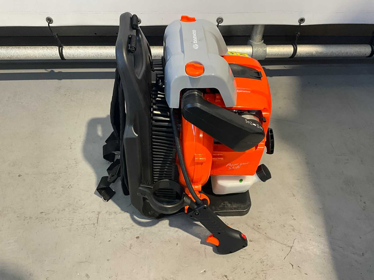 Tuinmachine Daewoo DABL7662