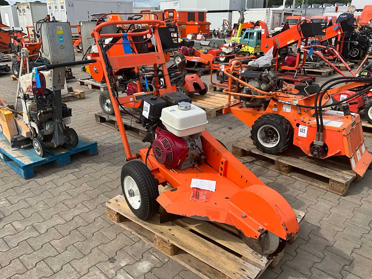 Tuinmachine Dosko 337-13H