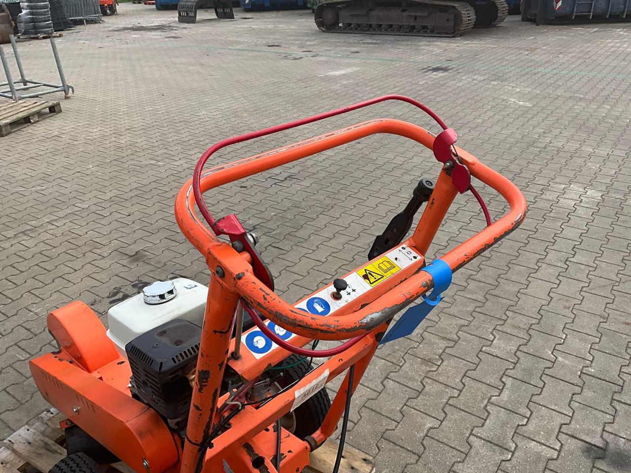 Tuinmachine Dosko 337-13H