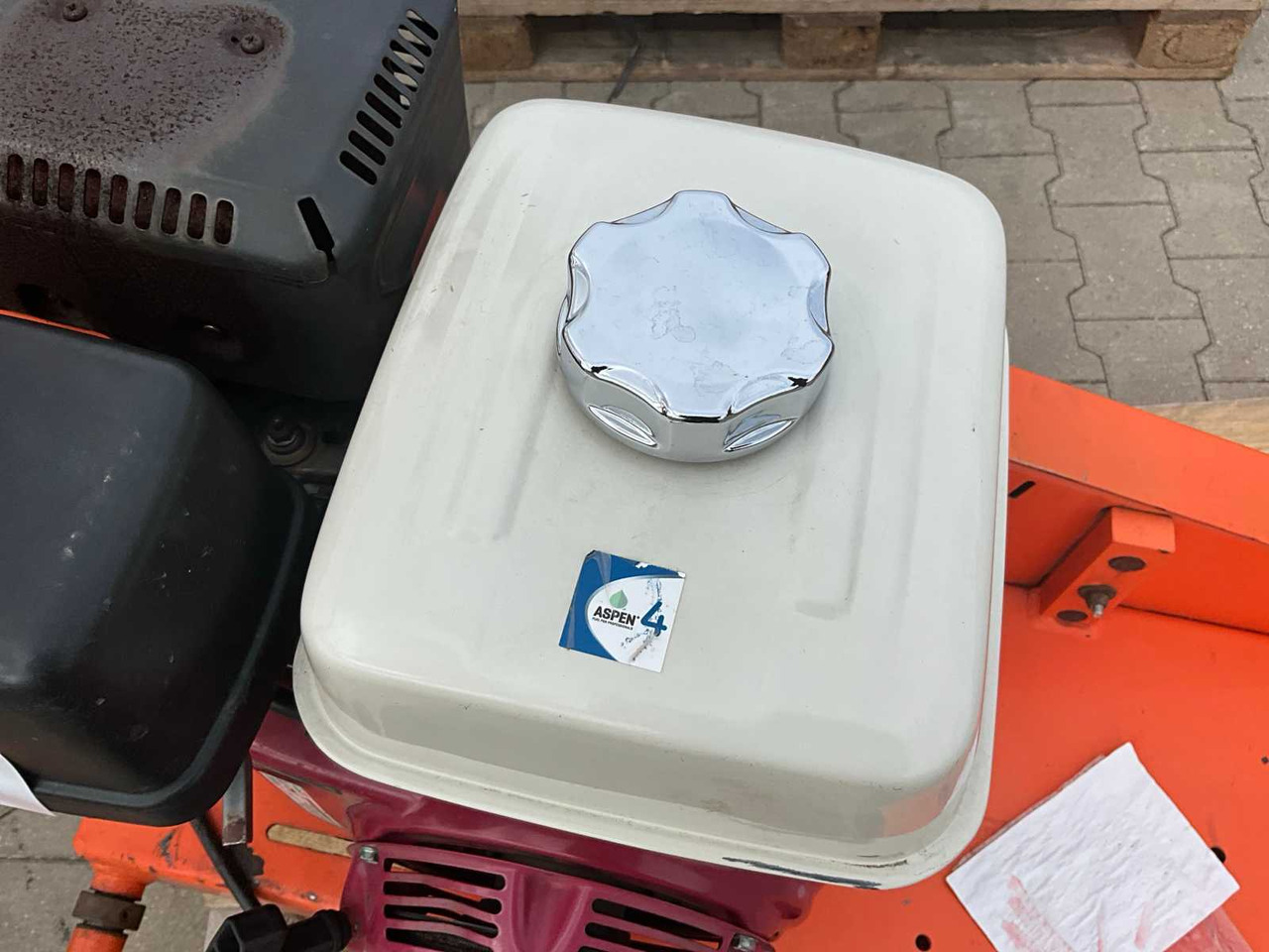 Tuinmachine Dosko 337-13H