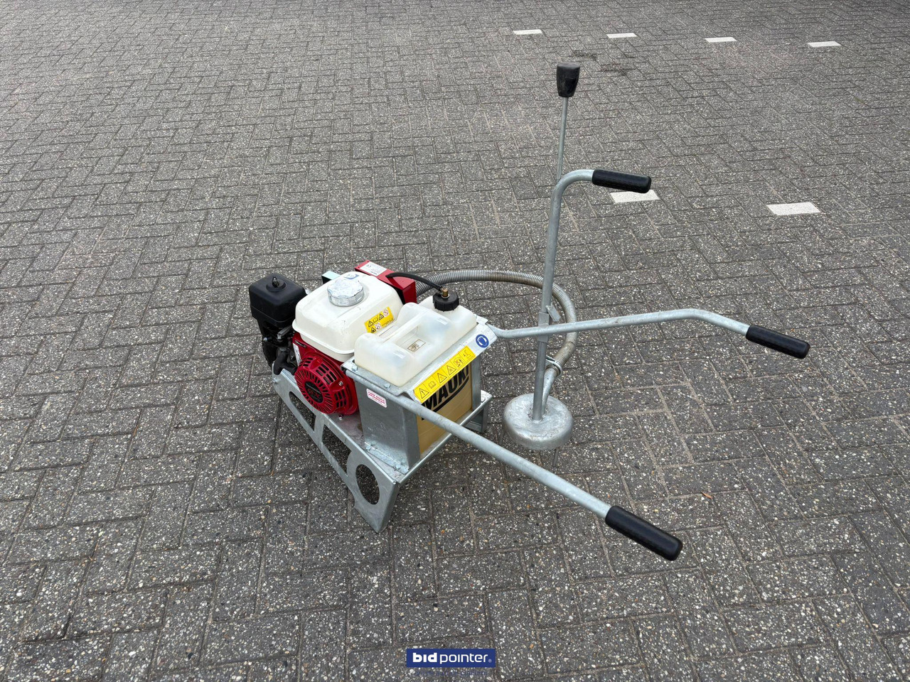 Tuinmachine Mauki mollenbestrijder /  mollenverdelger / muizenverdelger