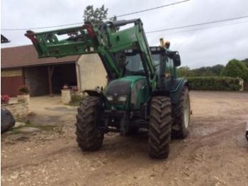 Tractor Valtra n 111 + chargeur: afbeelding 1