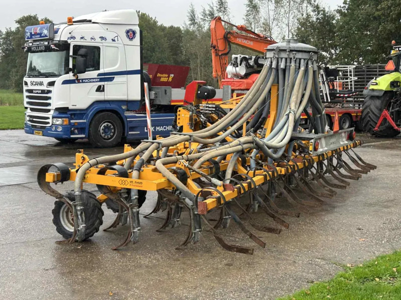 Landbouwmachine Veenhuis Terraject 300 8.10 Bouwlandbemester Injecteur