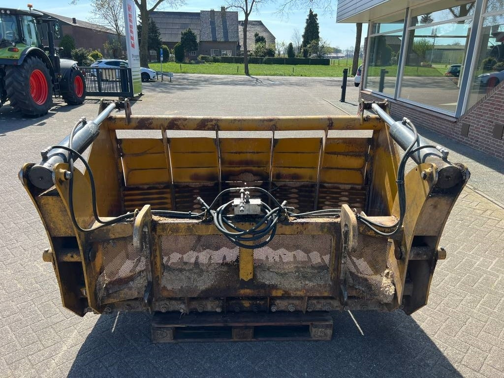 Veeteelt materiaal Mammut SC 220 H Kuilhapper