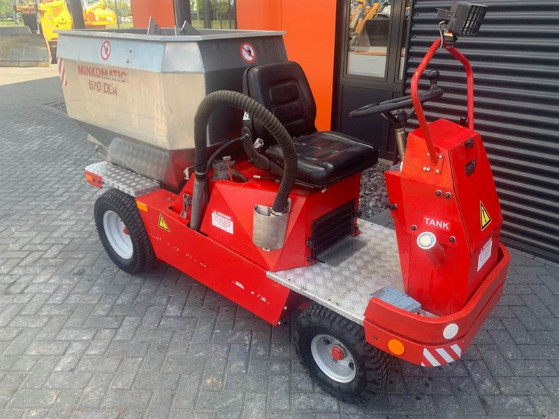 Veeteelt materiaal NORCAR MINKOMATIC 670 DLA