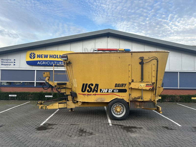 Veeteelt materiaal Peecon Peecon USA 700 CF mengwagen