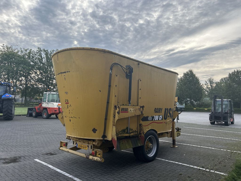 Veeteelt materiaal Peecon Peecon USA 700 CF mengwagen