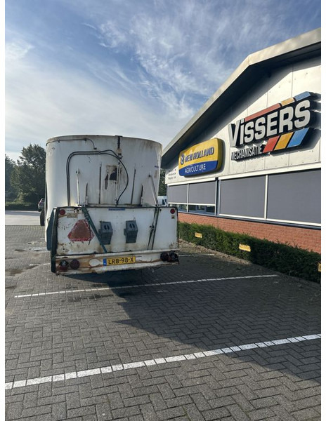 Veeteelt materiaal RMH RMH VR18 mengwagen