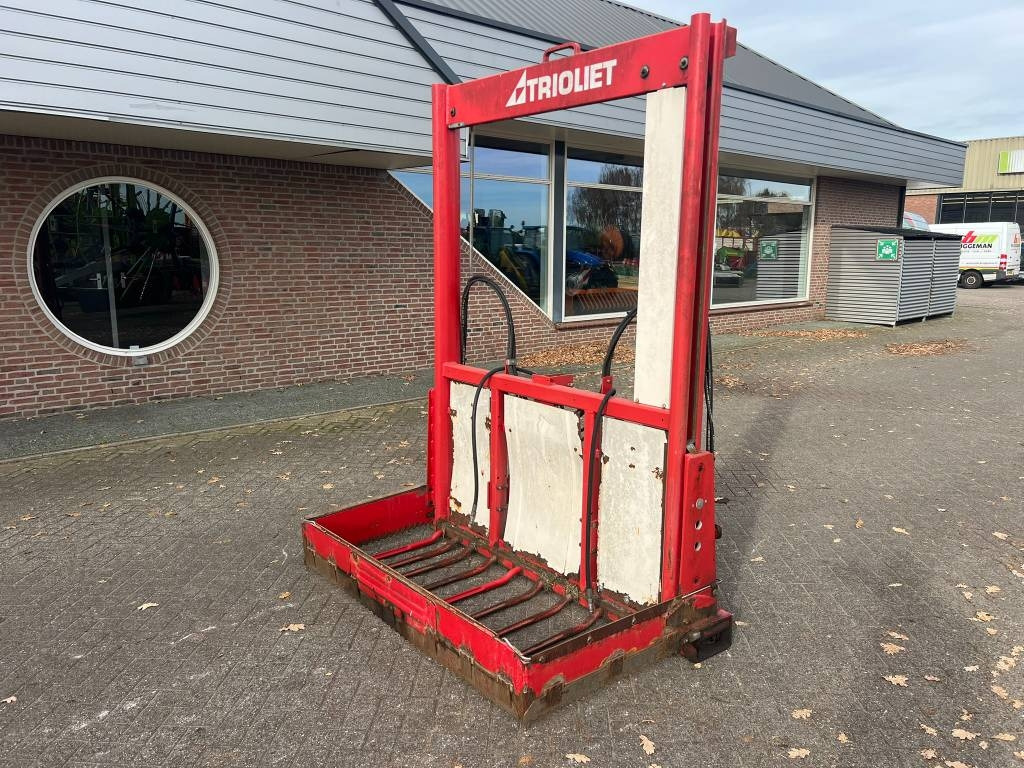 Veeteelt materiaal Trioliet TU 170 kuilvoersnijder
