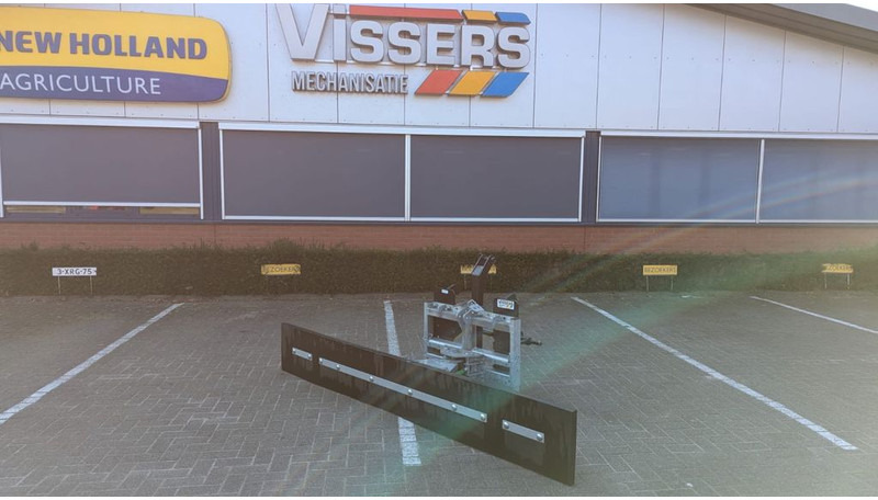 Veeteelt materiaal zocon Rubberschuif 1.80mtr Giant + 3-punts