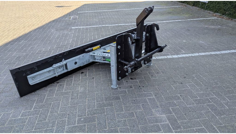 Veeteelt materiaal zocon Rubberschuif 1.80mtr Giant + 3-punts
