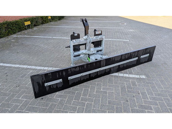 Veeteelt materiaal zocon Rubberschuif 2.80 mtr Giant + 3-punts