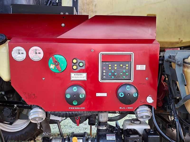 Veldspuit Hardi Alpha 2500i TWIN FORCE Vari Track
