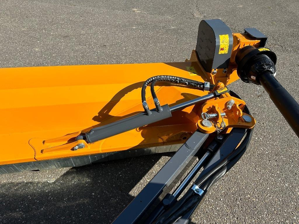 Verstek klepelmaaier Ferri ZMTE 2000 PRO verstek klepelmaaier (bj 2023)