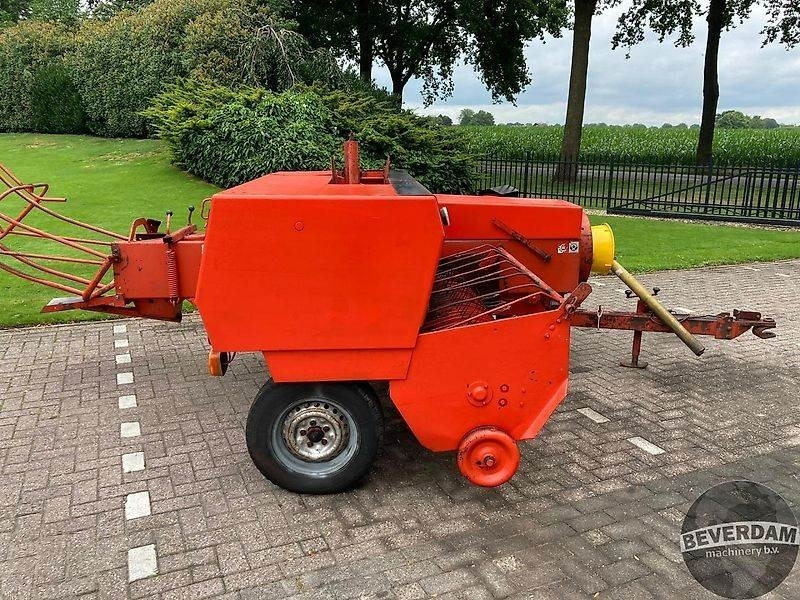 Vierkante balenpers Deutz-fahr HD400