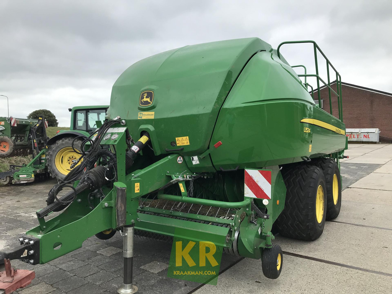 Vierkante balenpers L1524 John Deere