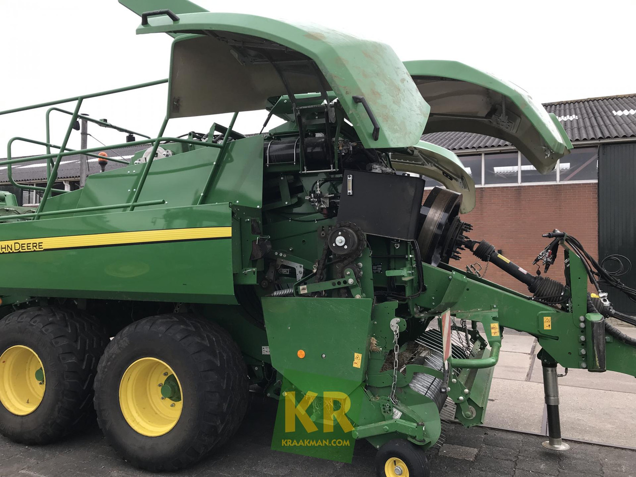 Vierkante balenpers L1524 John Deere