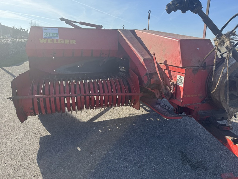 Vierkante balenpers Welger AP71