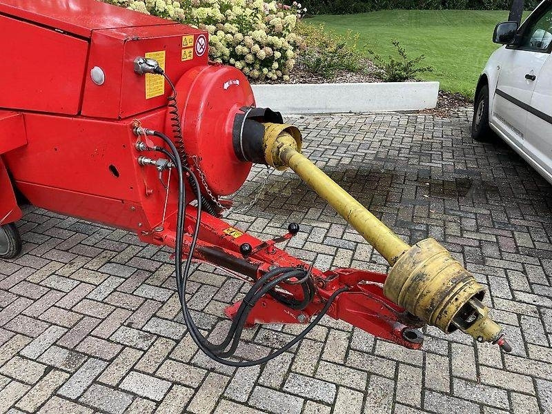 Vierkante balenpers Welger AP 830