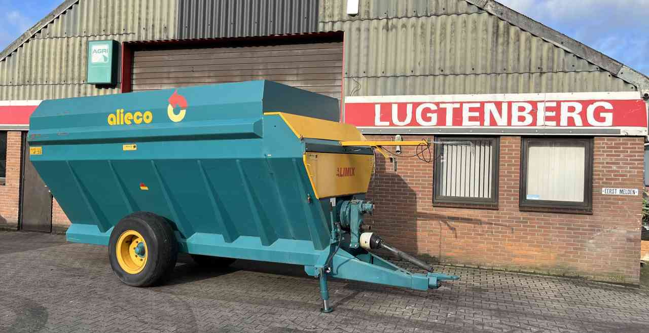 Voermengwagen Alieco Alimix horizontale voermengwagen