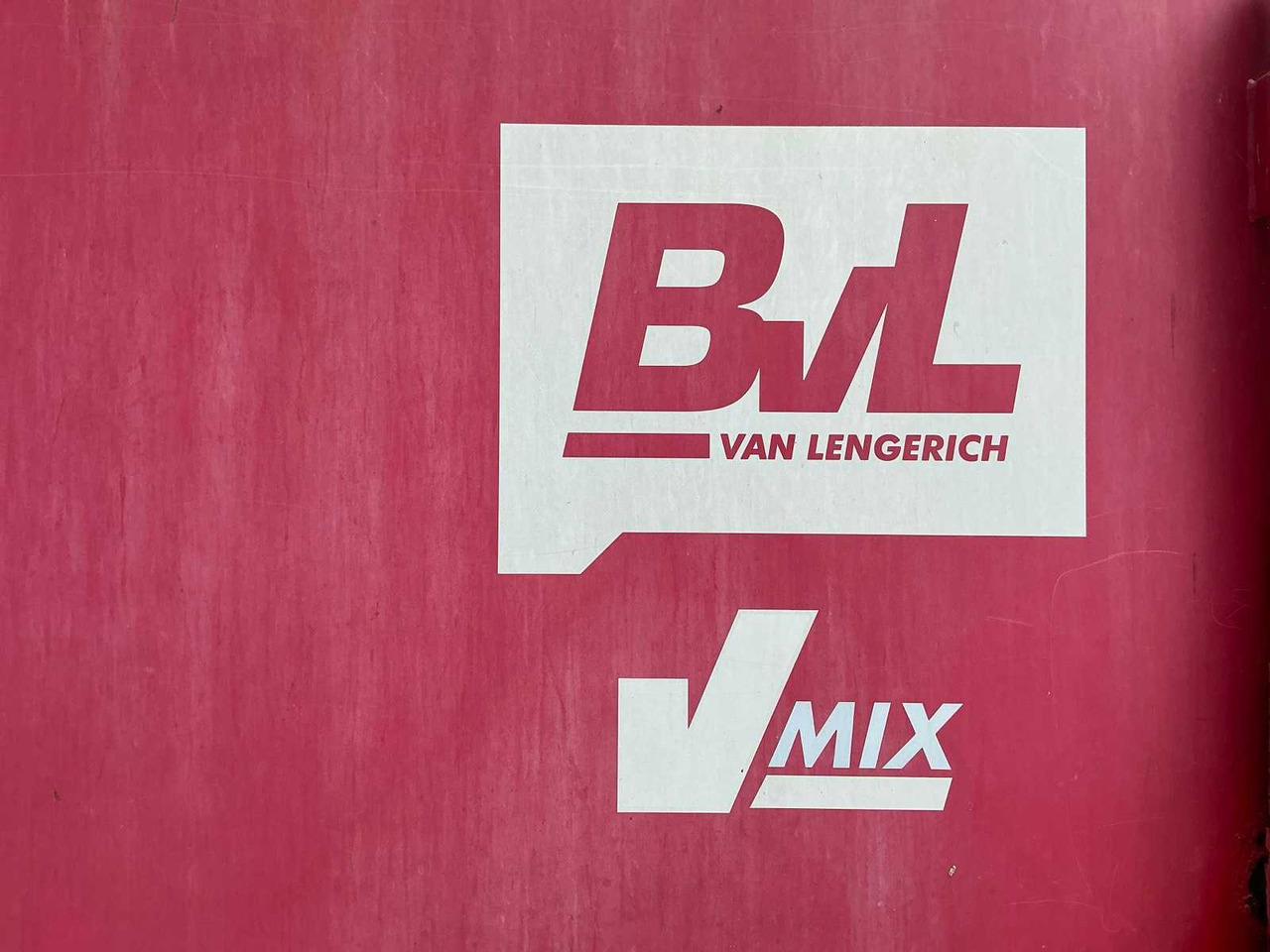 Voermengwagen BVL V-MIX 17N2S
