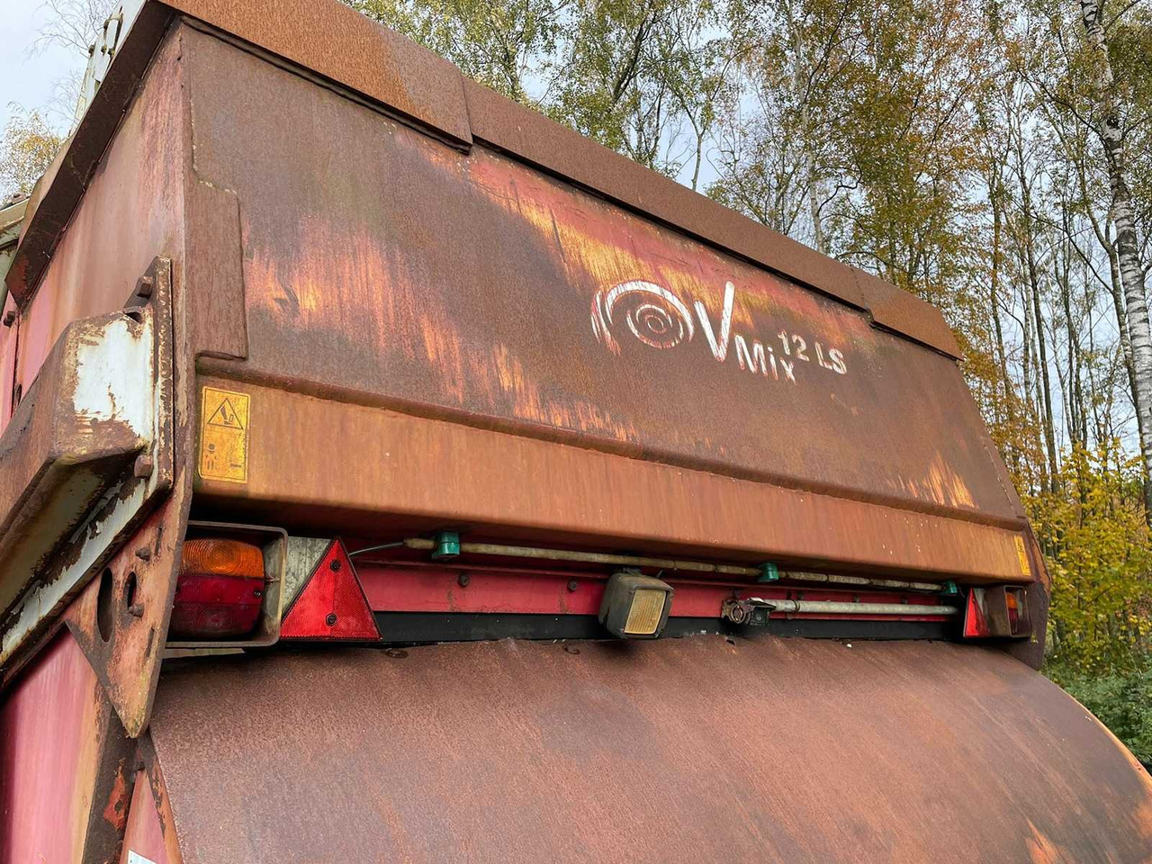 Voermengwagen BVL V-Mix 12 LS Plus