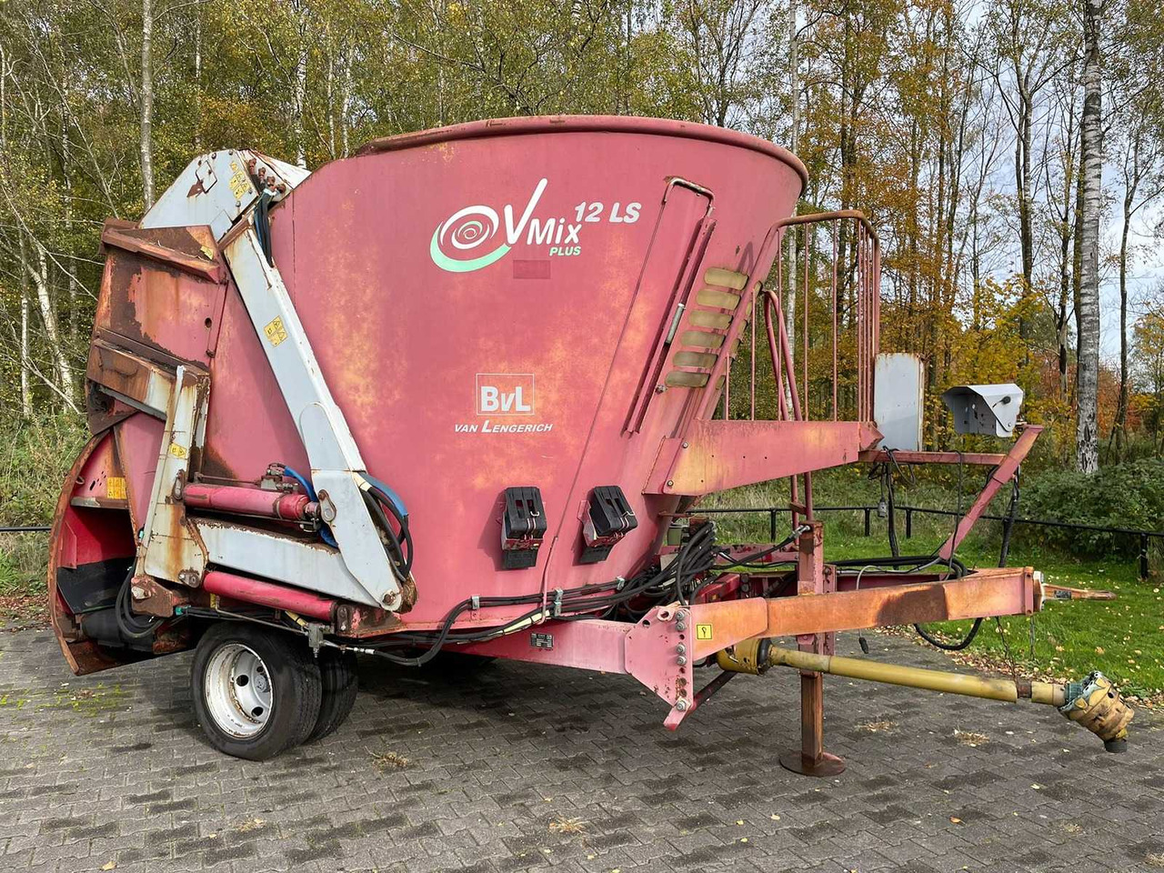 Voermengwagen BVL V-Mix 12 LS Plus