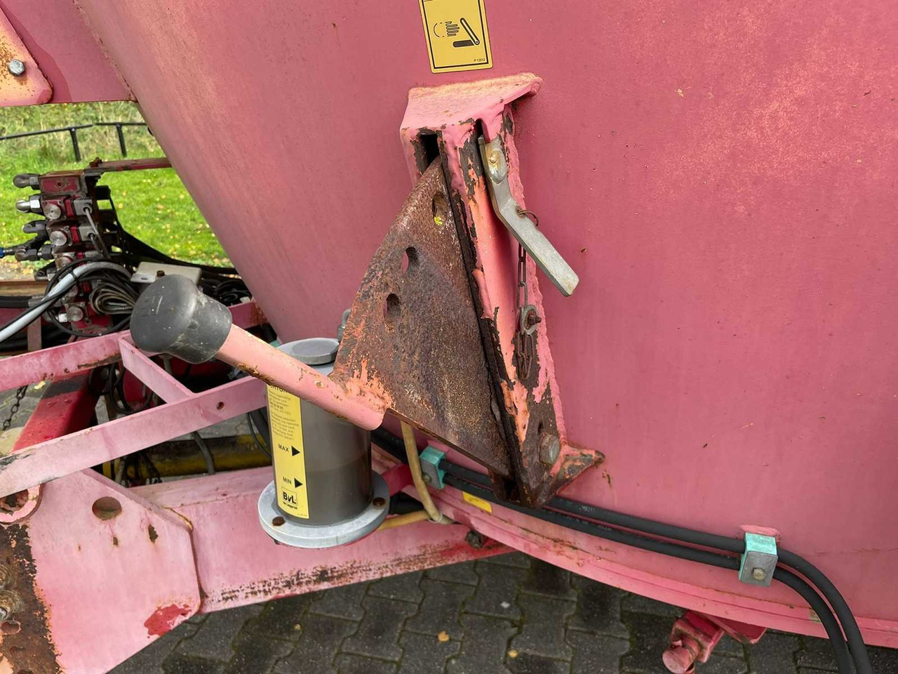 Voermengwagen BVL V-Mix 12 LS Plus